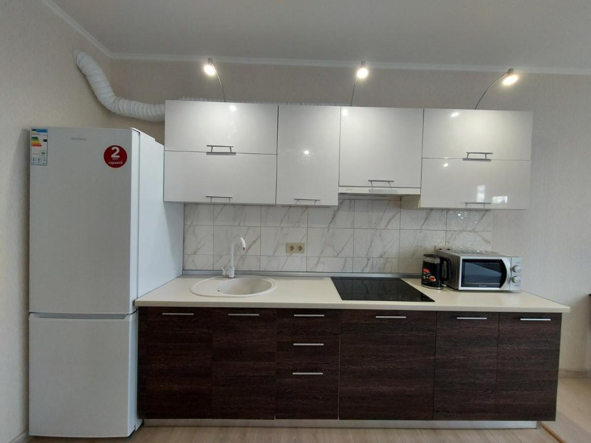 Апартаменти Комфорт Таун Kiew Exterior foto