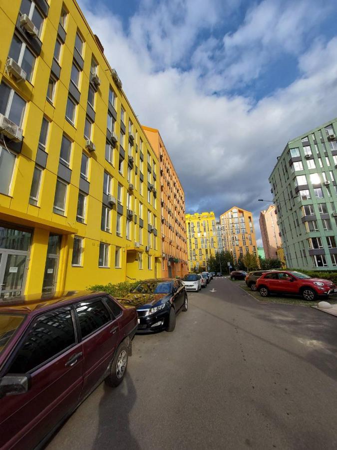 Апартаменти Комфорт Таун Kiew Exterior foto
