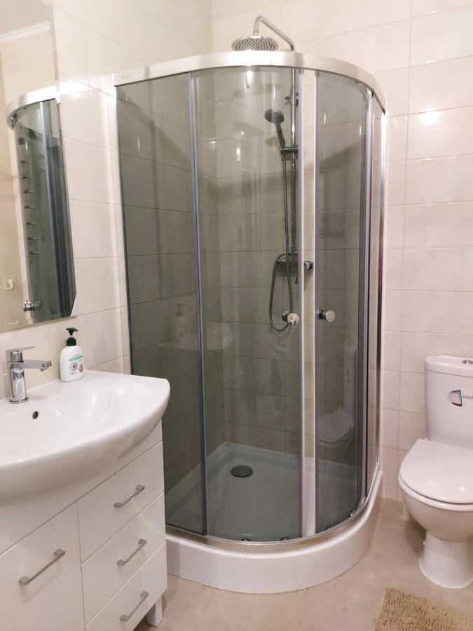 Апартаменти Комфорт Таун Kiew Exterior foto